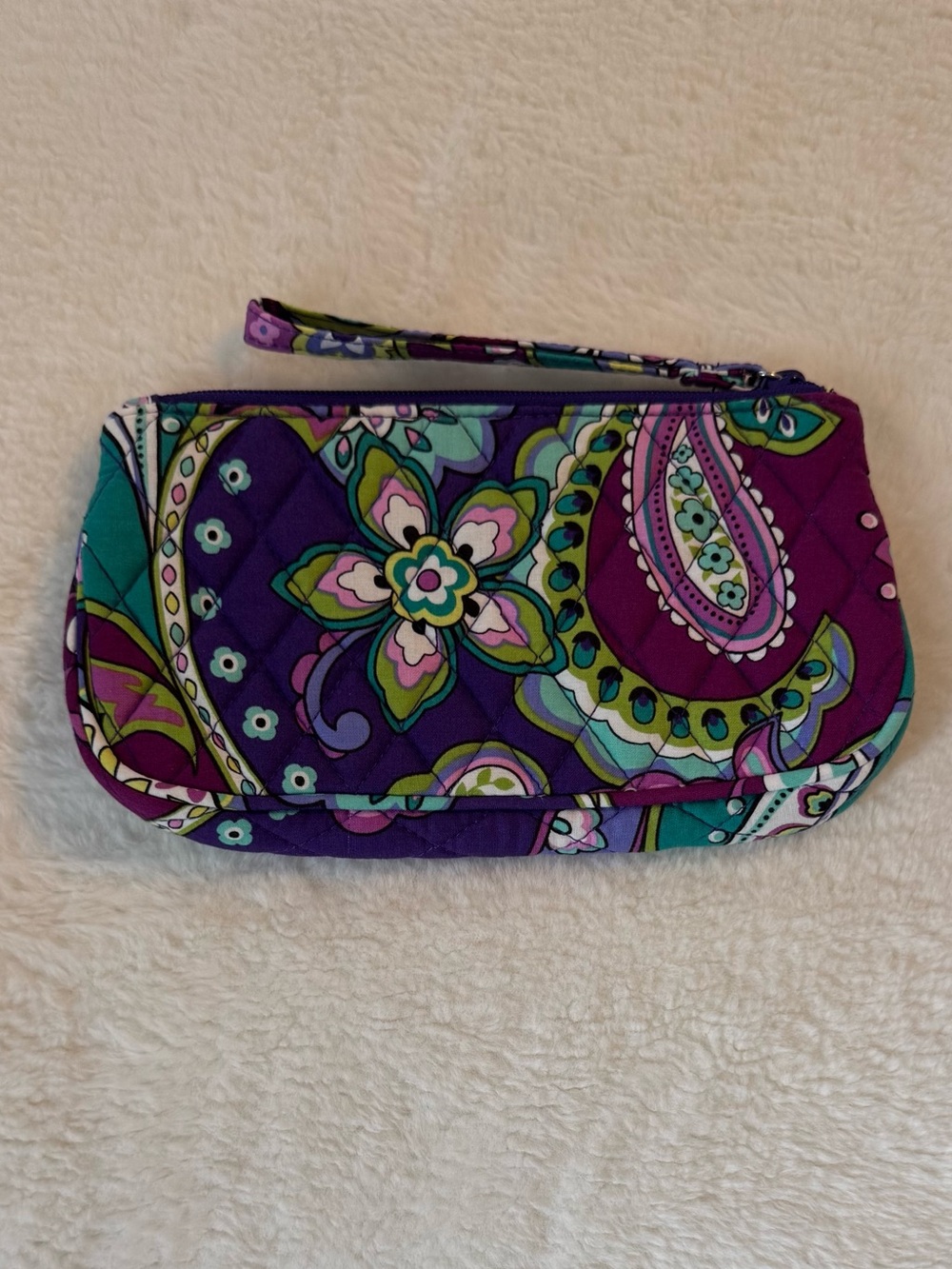 NWOT Vera Bradley Wristlet in Heather Pattern
